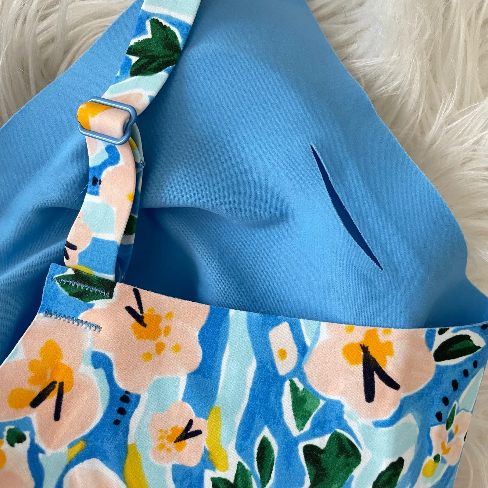 Knix Revolution Wireless Wire Free Seamless V Neck Bra Blue Floral 36 D DD 1+ - Image 5