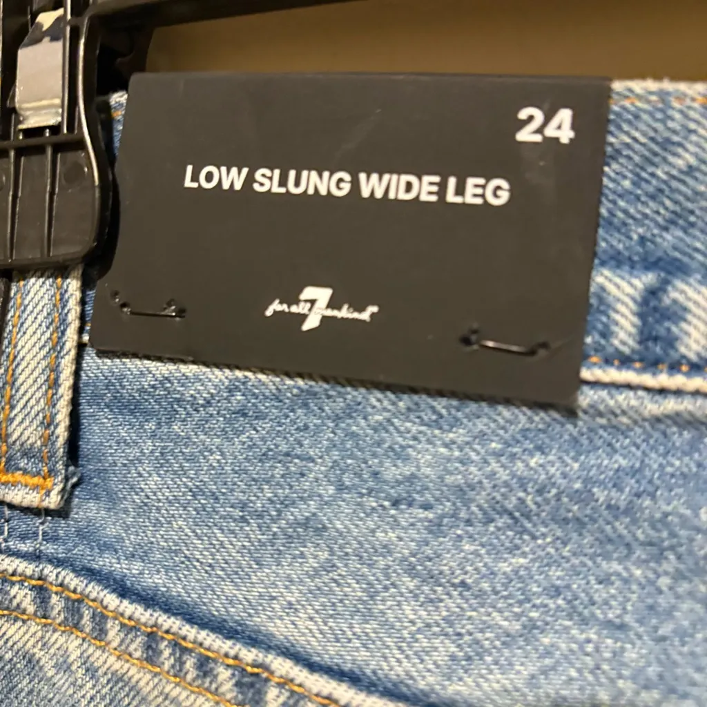 7 For All Mankind low slung wide leg women's ripped women's jeans size 24 - Image 7