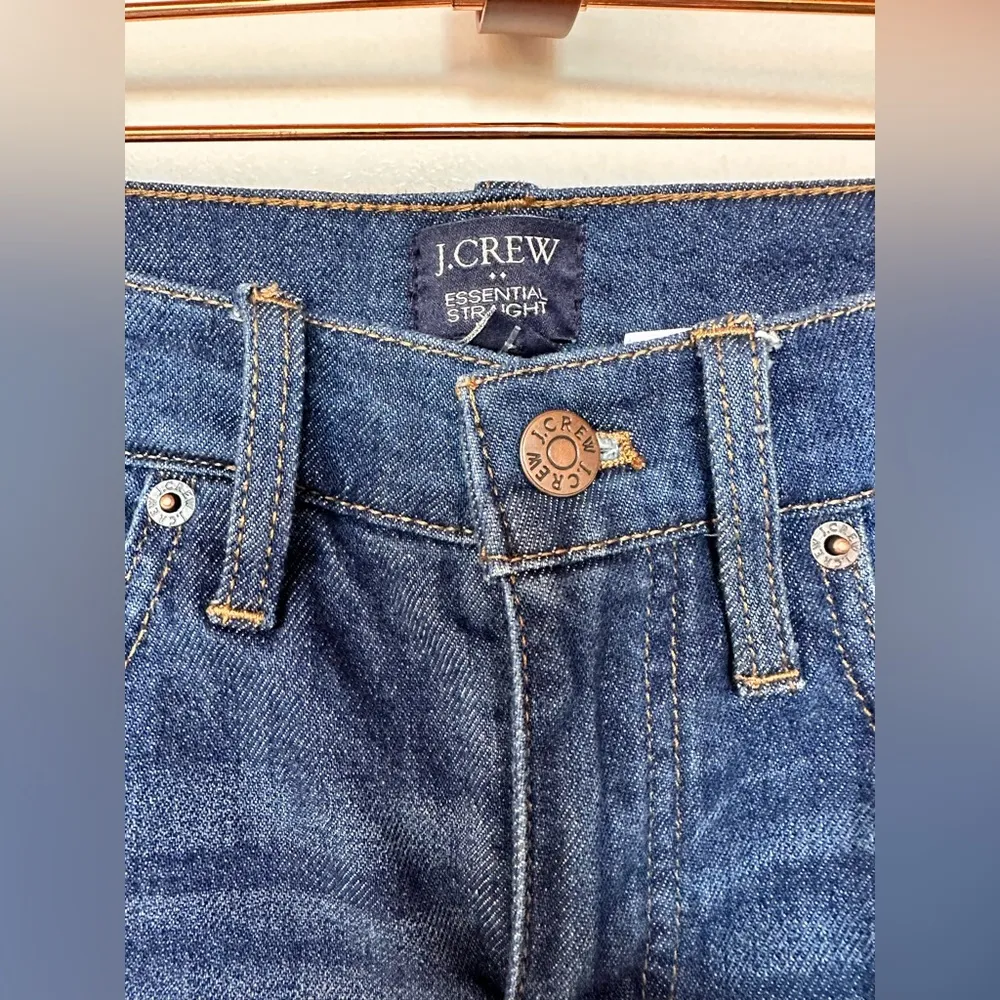 NWT  Factory Essential Straight Jean in All-day Stretch / Size 26 - Image 9