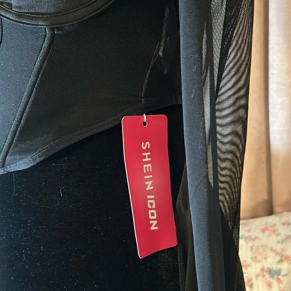 NWT  Size S Sheer Black Long Sleeve Crop - Image 5