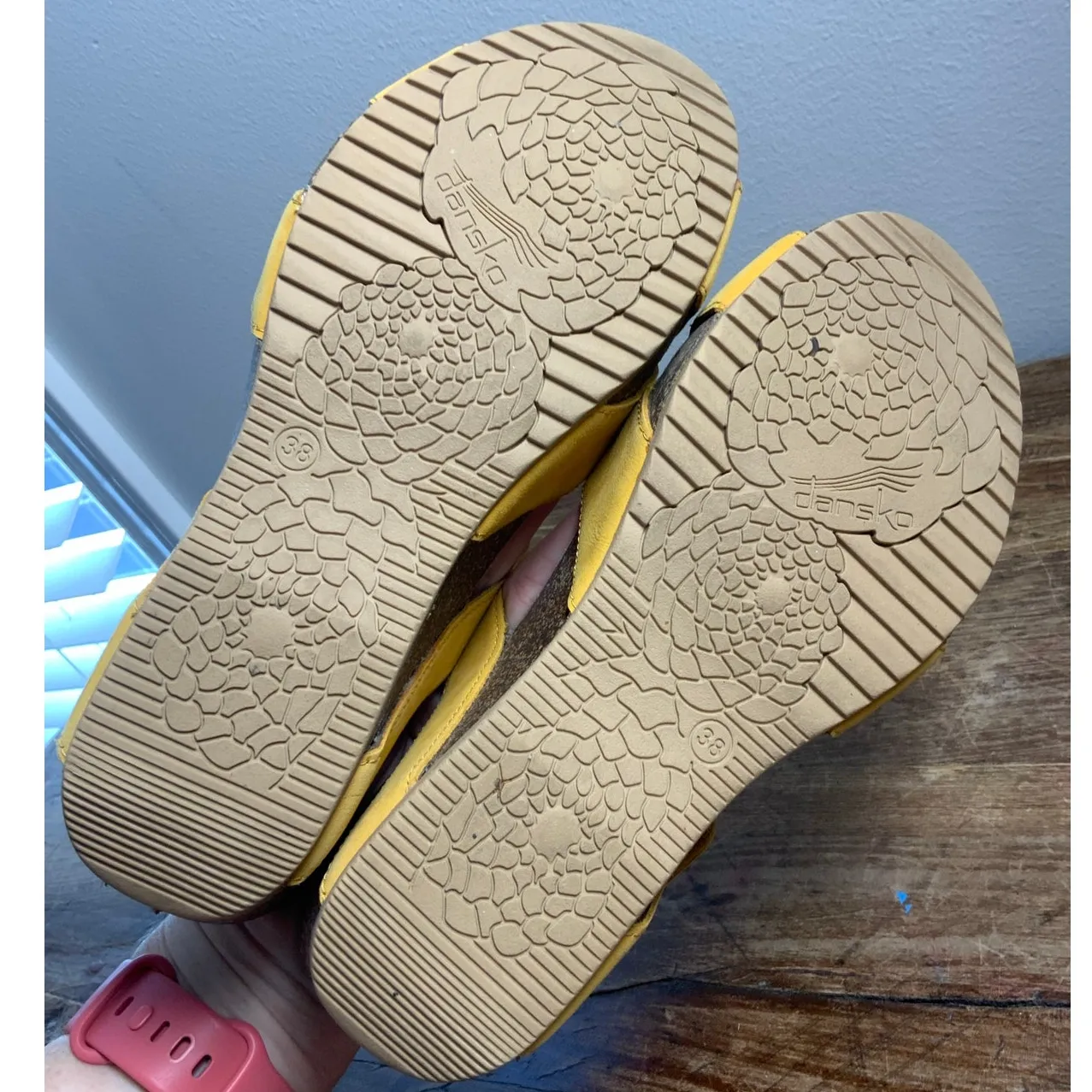 Dansko Susie $229.95 | Mango Milled Nubuck size‎ 38 - Image 6