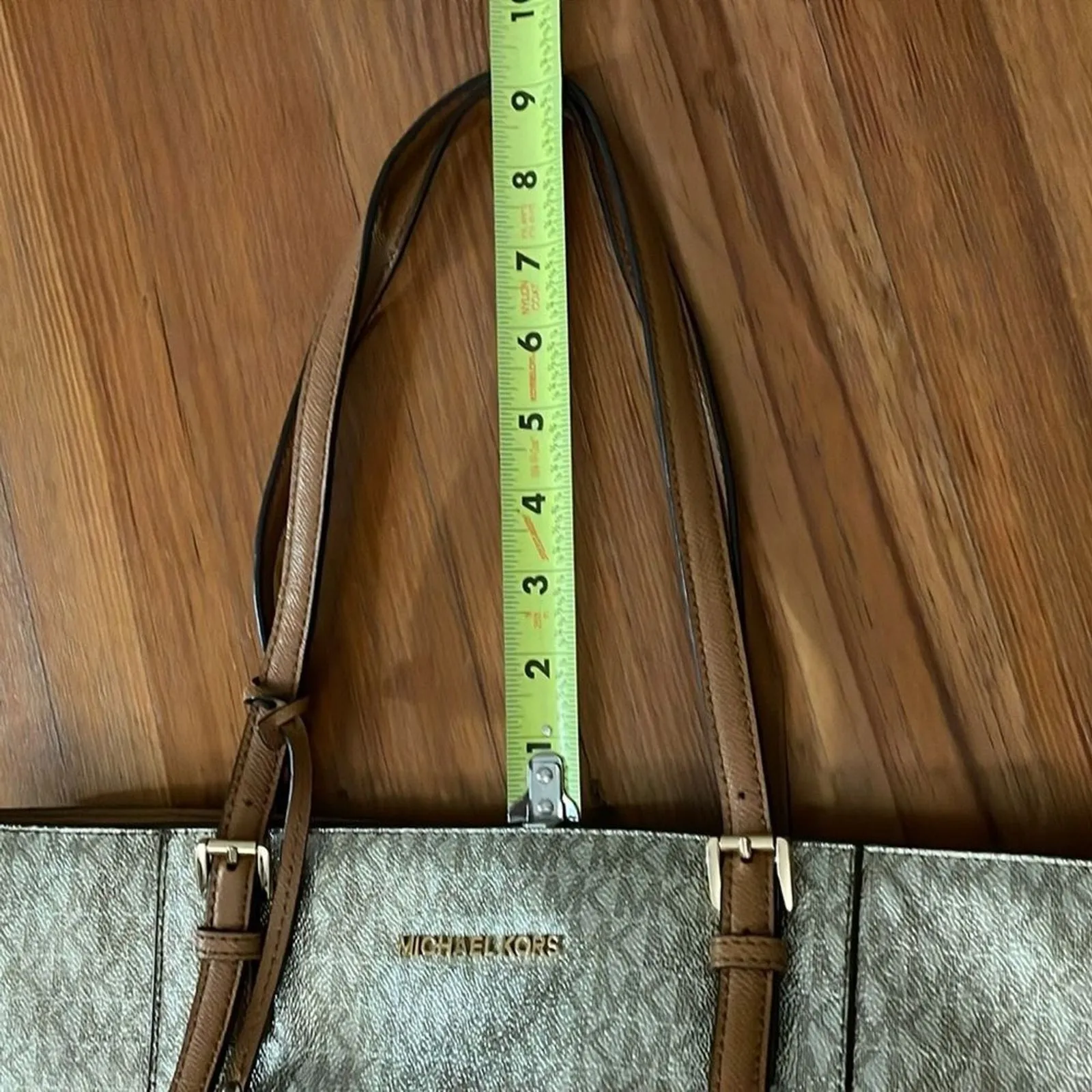 Michael Kors Metallic Gold Signature Monogram Jet Set Travel Tote Bag - Image 12