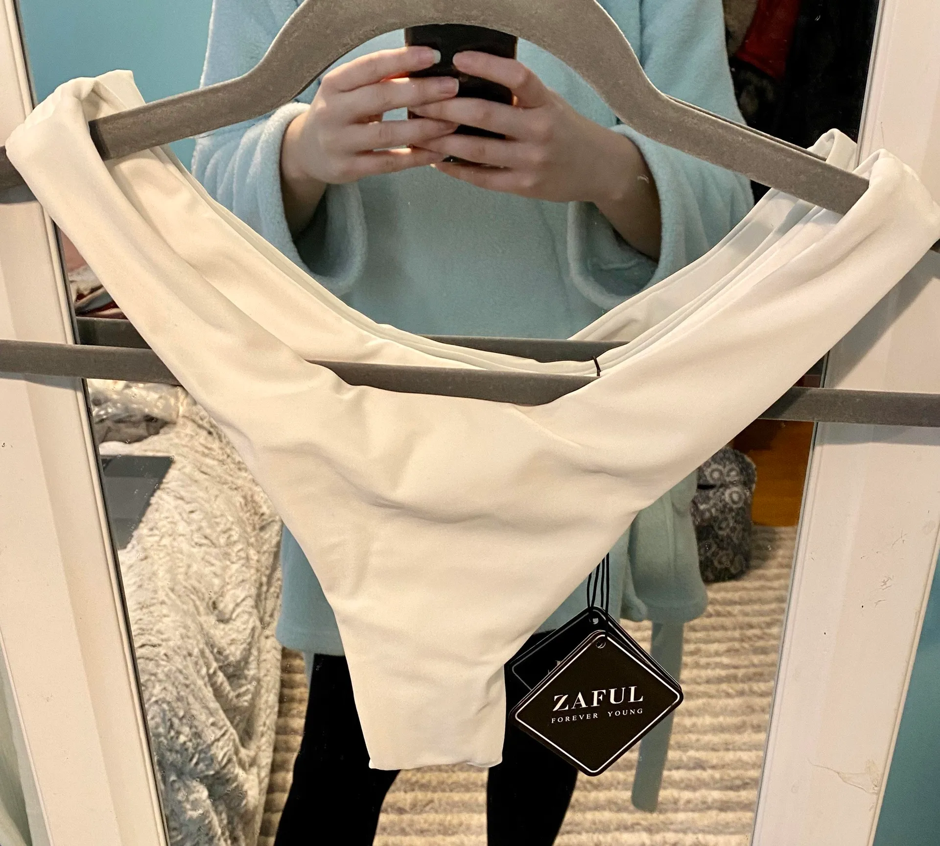 Zaful Cheeky Bikini Bottom - Image 3