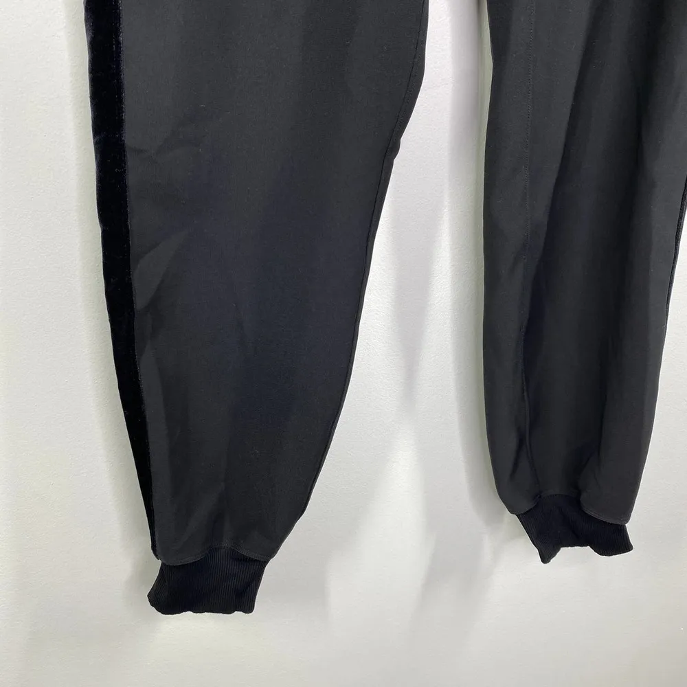 Lululemon On The Fly Black Velvet Trim Drawstring Jogger Pants Women's Size 2 - Image 22