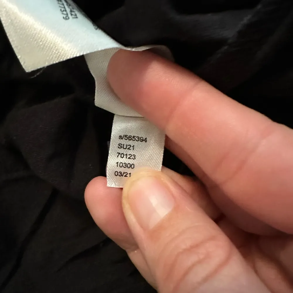 Ann Taylor Embroidered Tank Top Size M - Image 6