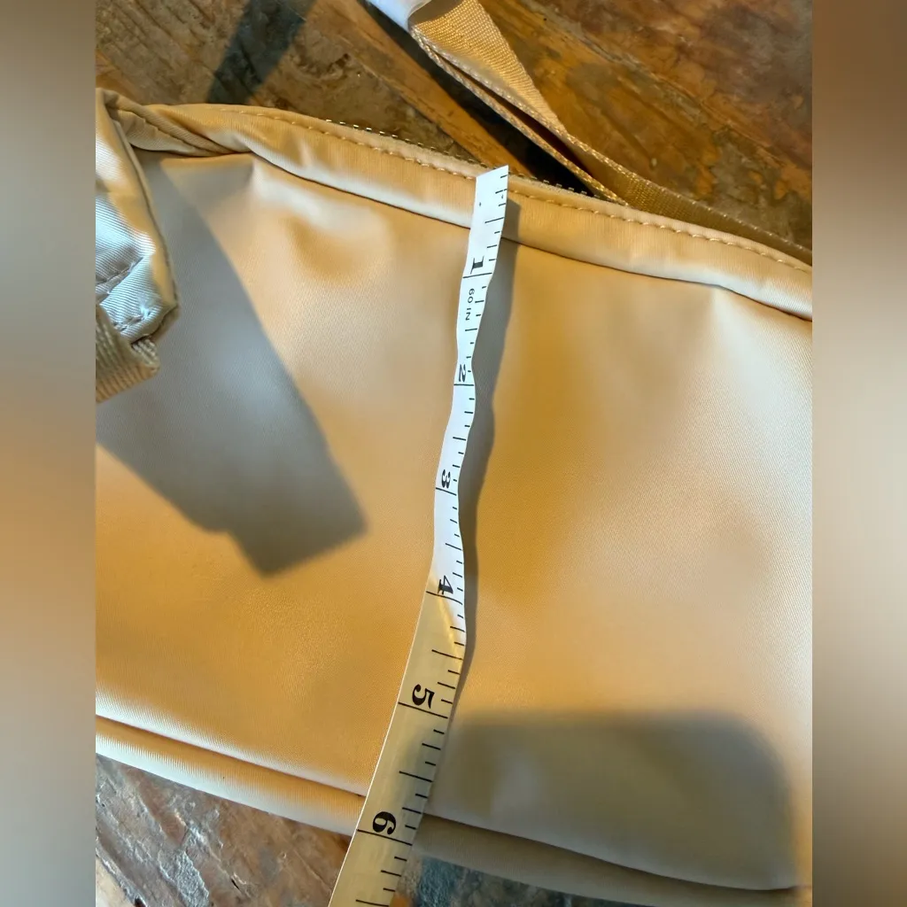 NWT Stoney Clover Lane Sand Beige Fanny Pack Zipper Compartment Travel Crossbody - Image 8