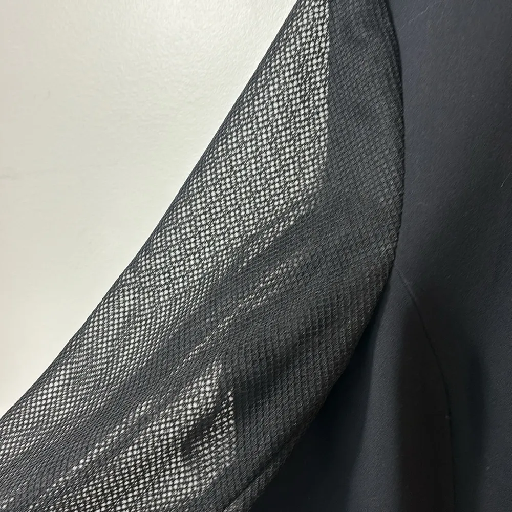 NWT Nine West Black blazer with see-through net sleeves, size 16 stretch - Image 6