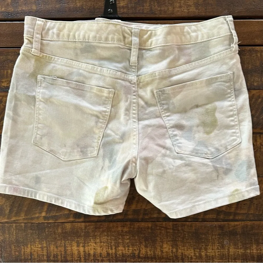 Universal Thread Cream Jean Shorts - Image 2