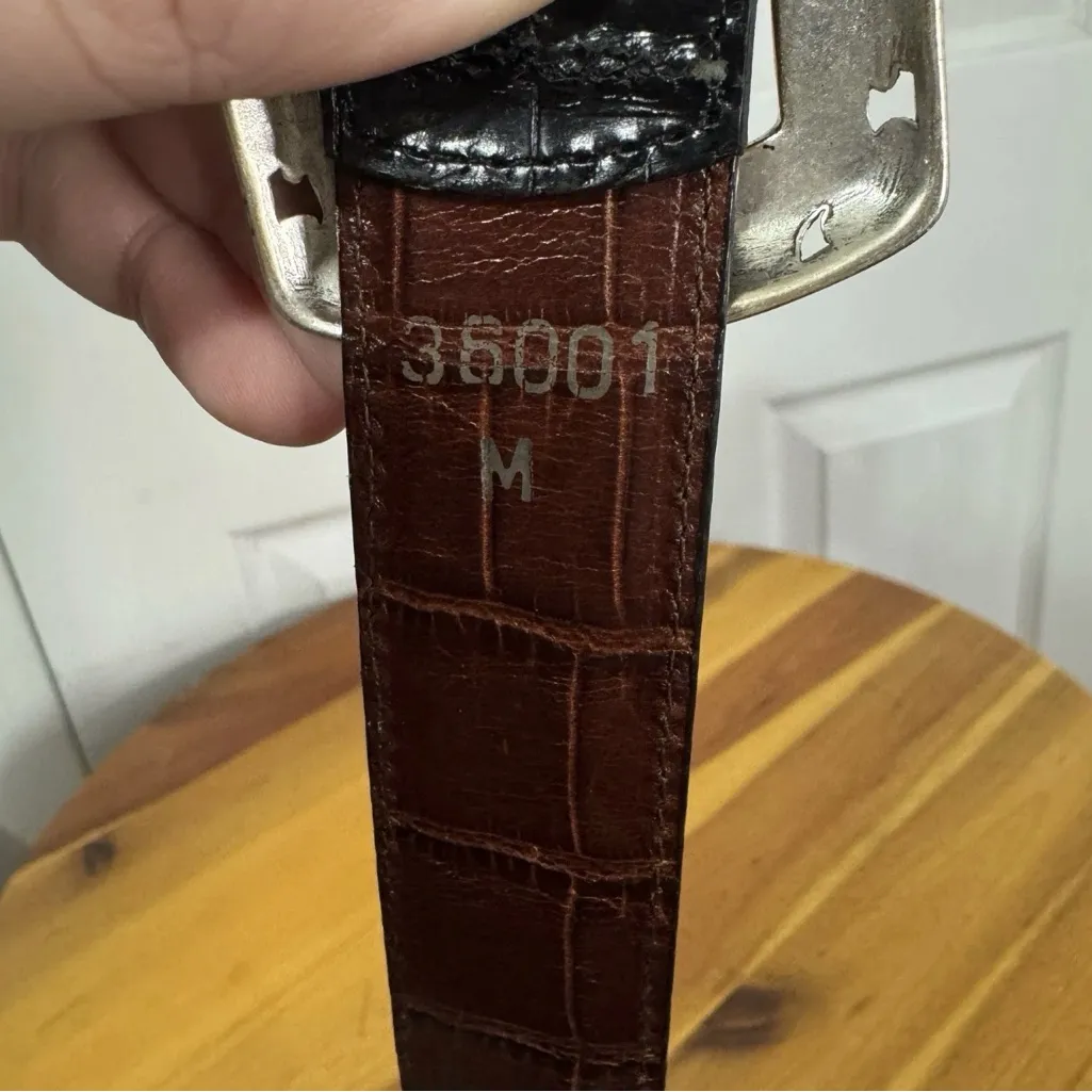 Brighton croc embossed reversible leather belt size medium - Image 4