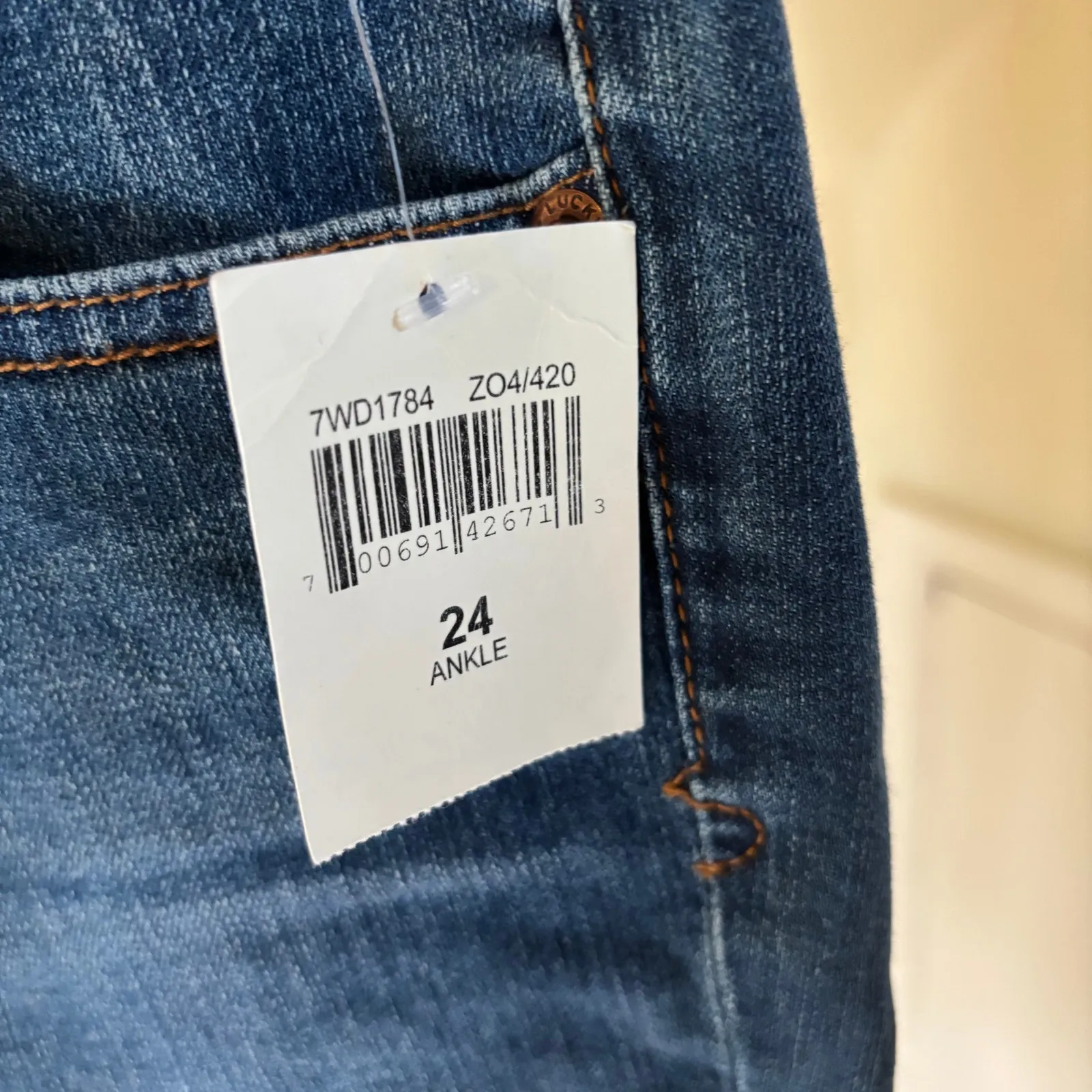 Lucky Brand NWT Women's Charlie Skinny Jeans Soft Stretch Low Rise 24 Ankle - Image 5