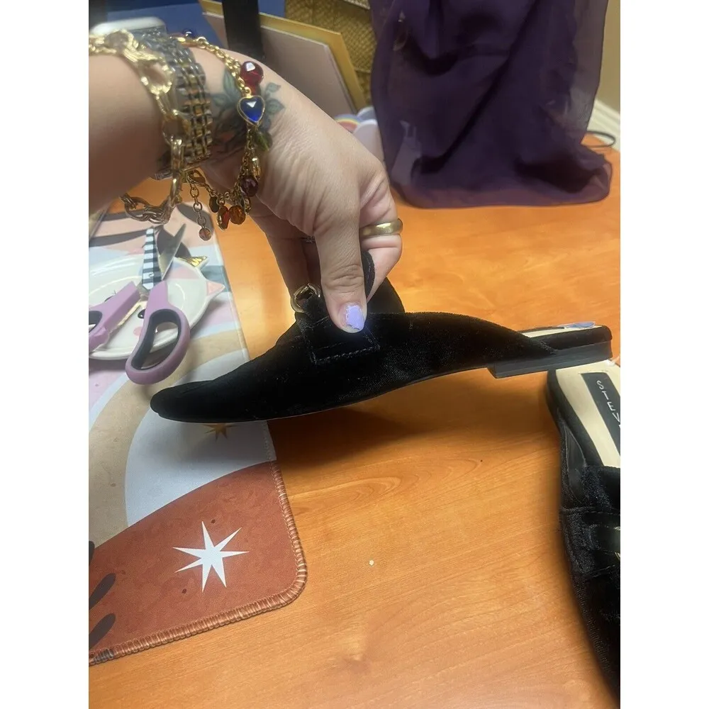 Steven By Steve Madden Women’s Velveteen Mules “Royce” Black  Size 6.5  Horsebit - Image 4