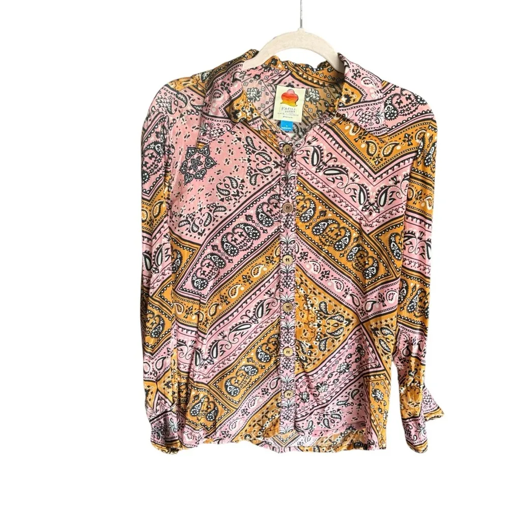 Farm Rio Anthropologie Classic Button Down Shirt - Image 6