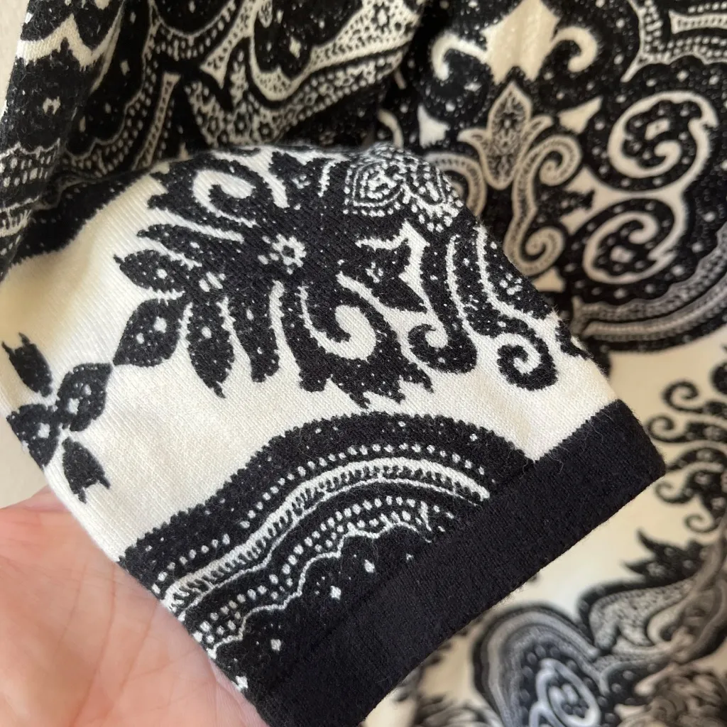 J.McLaughlin Sz S Black Ivory Sweater Stretch Pullover Tunic Blouse V Neck - Image 5