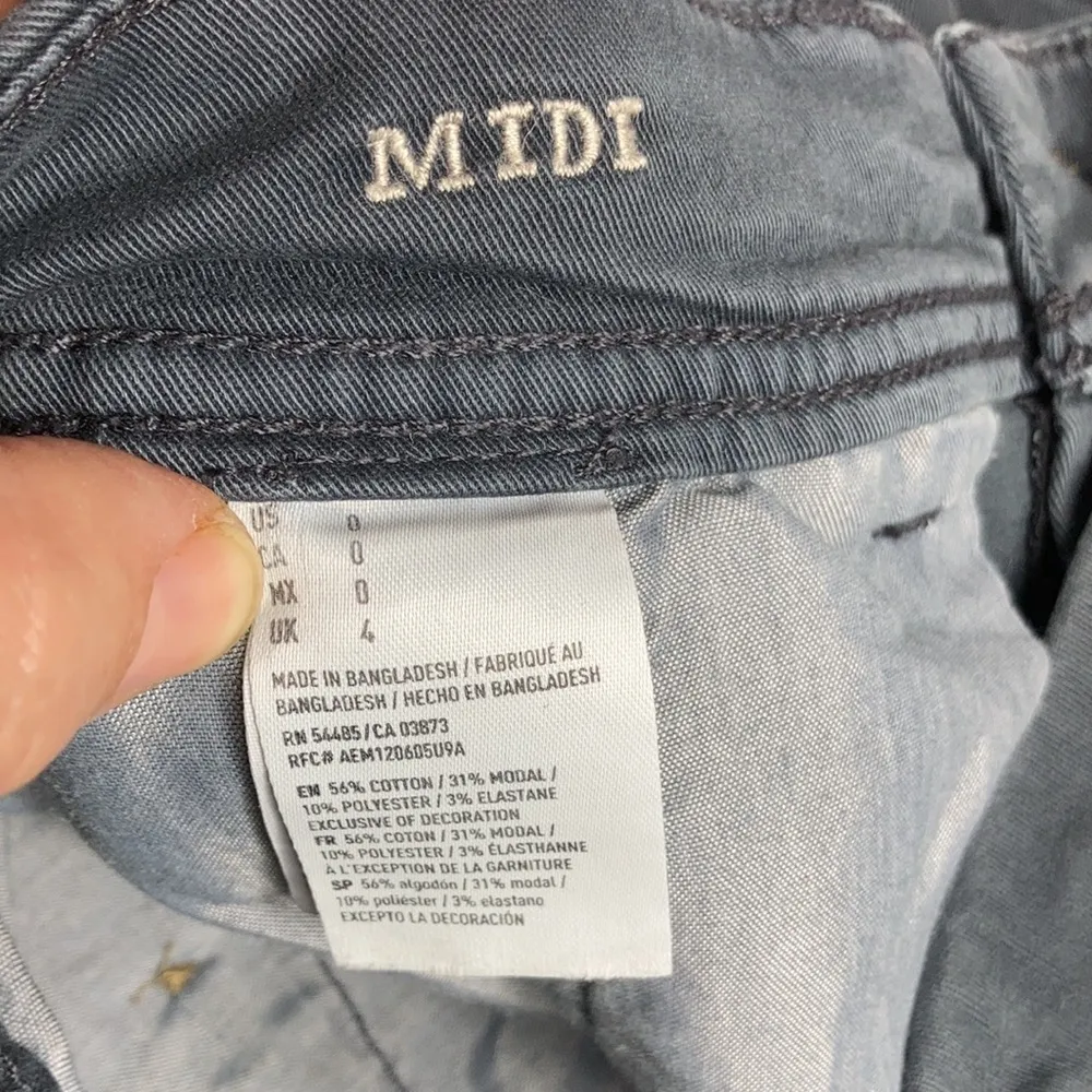 American Eagle Outfitters midi shorts gray size 0 - Image 6