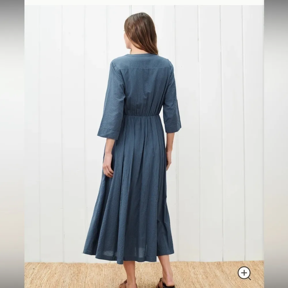 New Jenni Kayne Seersucker Shirt Dress, New with out Tags - Image 3