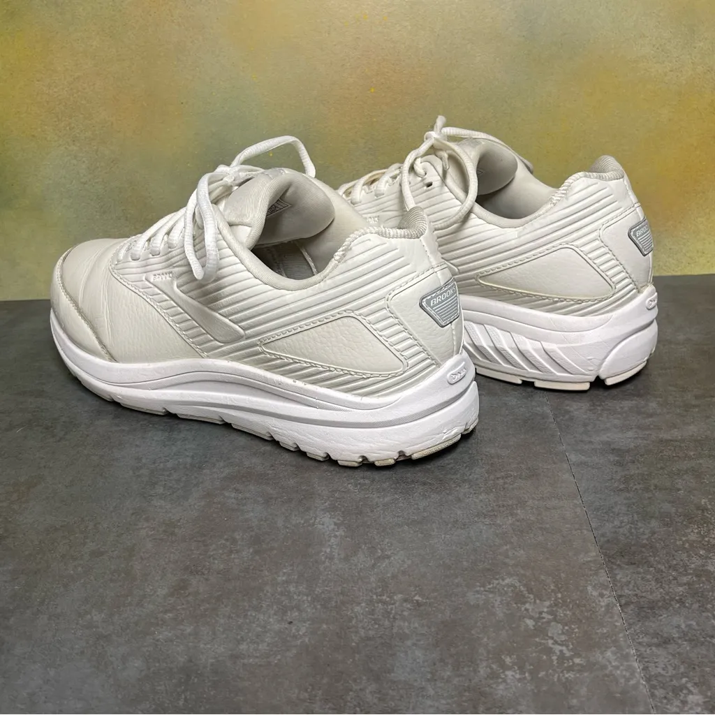 Brooks Addiction Walker 2 Women's Wide Sneakers White Size 9.5D - Image 9