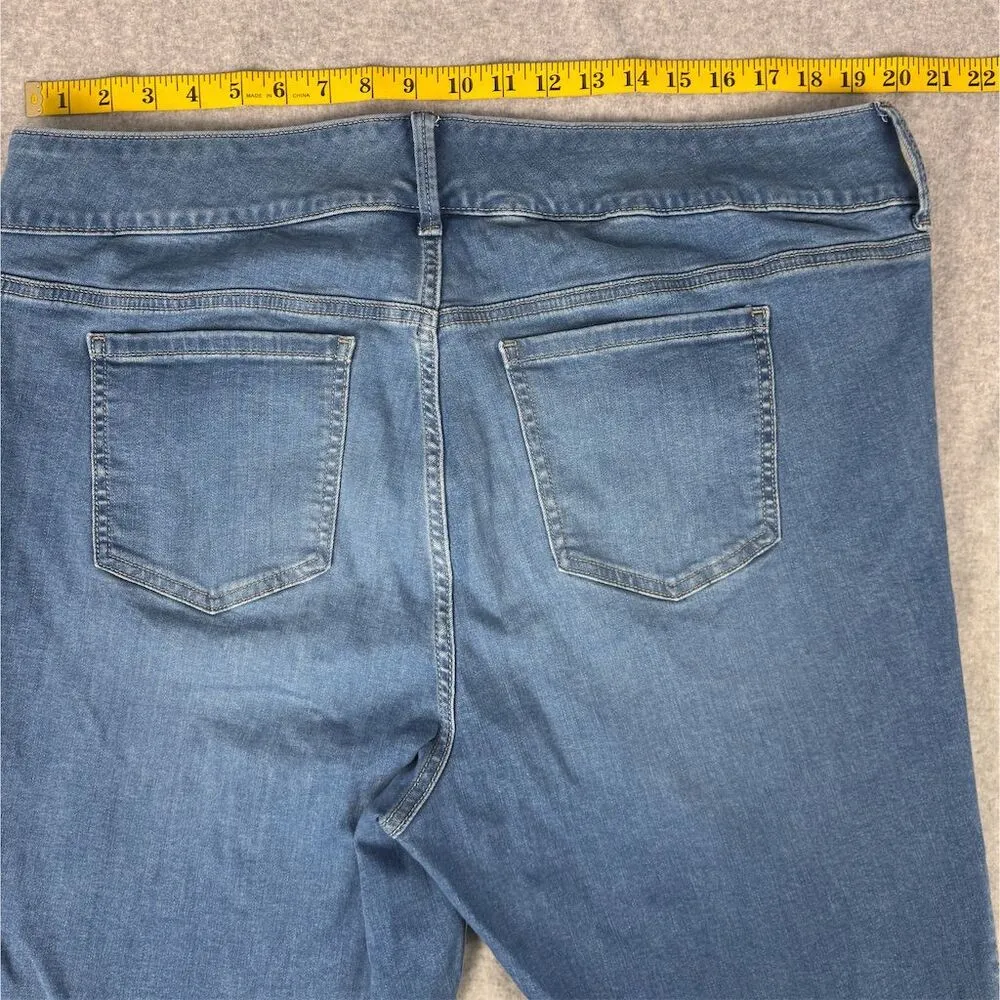 Torrid  Women's Medium Blue Distressed Jeggings Plus Size 22T Raw Hem Stretch - Image 9