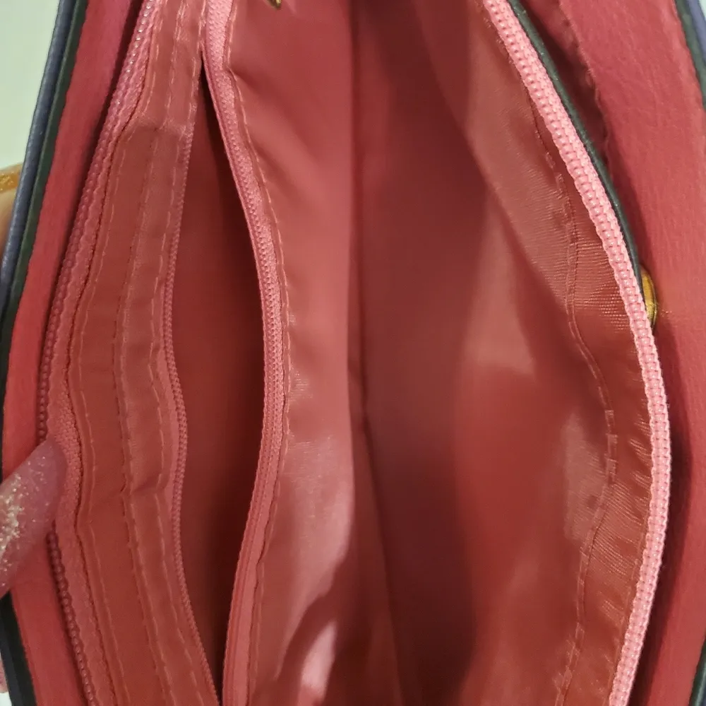 🔥SALE🔥Nicole By Nicole Miller Pink Ornate BOHO Purse - Image 4