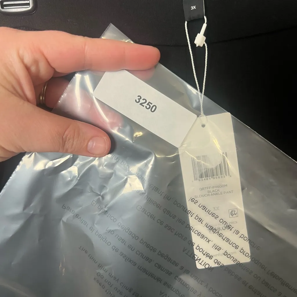 Eileen Fisher Woman Size 3X slouch ankle Elegant Black Dress Pants - Image 9