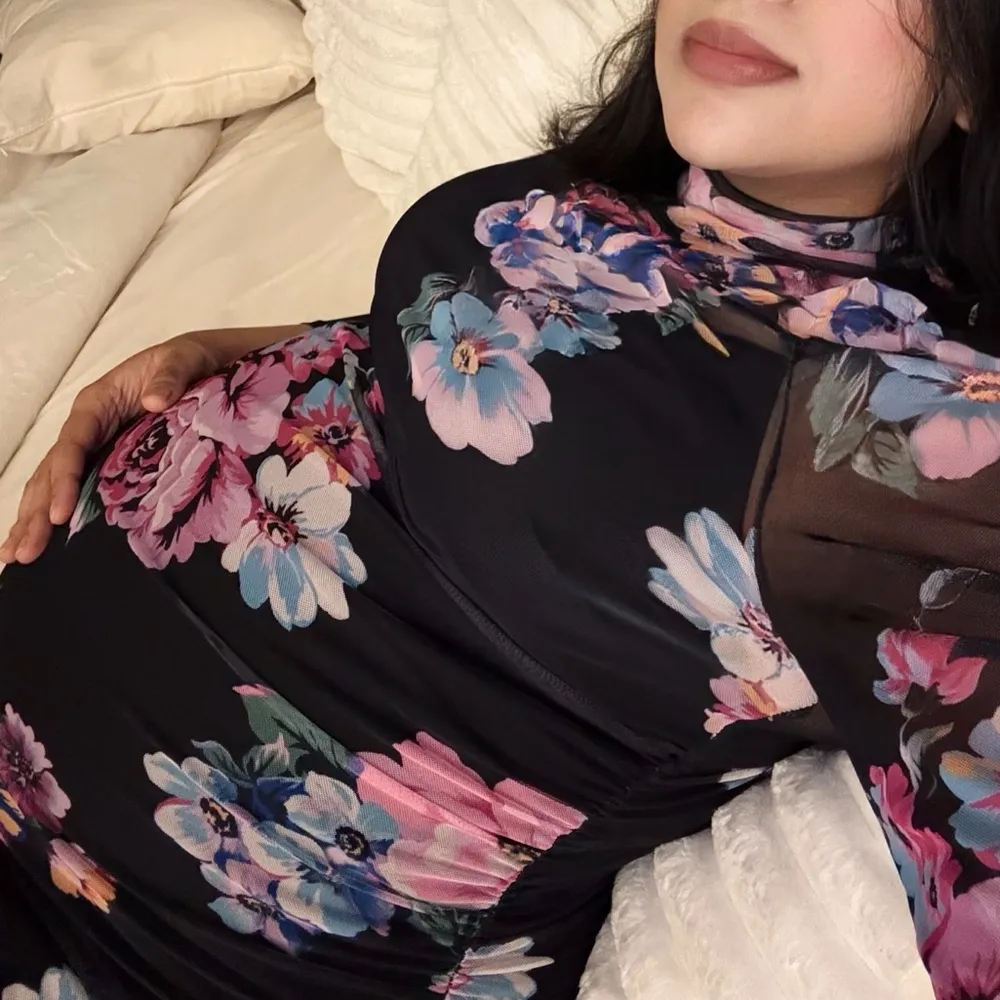 Motherhood Black Floral Mesh Maternity Dress NEW - Image 10