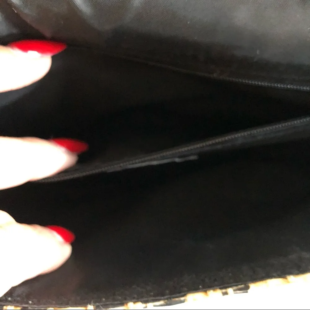 H&M Woven Straw Leopard Print Clutch - Image 8