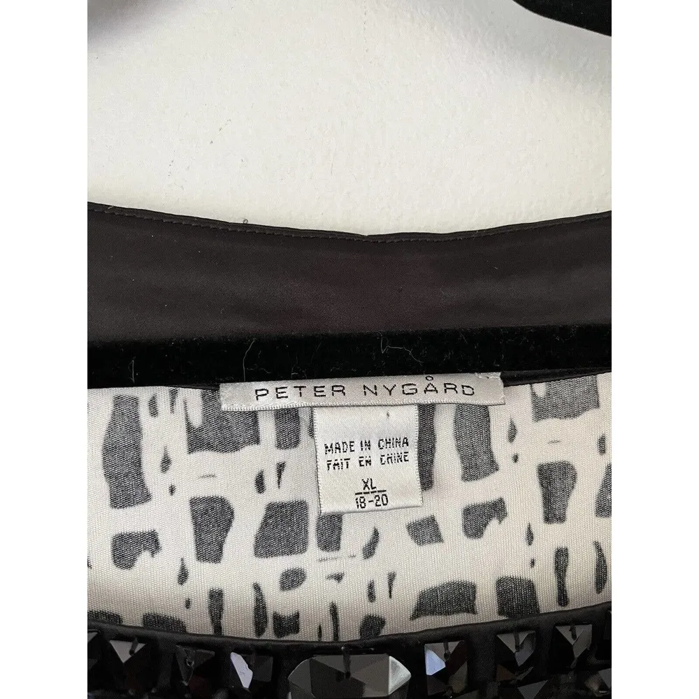 Peter Nygard Black Geo Print Beaded 100% Silk V Neck Blouse Women’s Size XL - Image 5