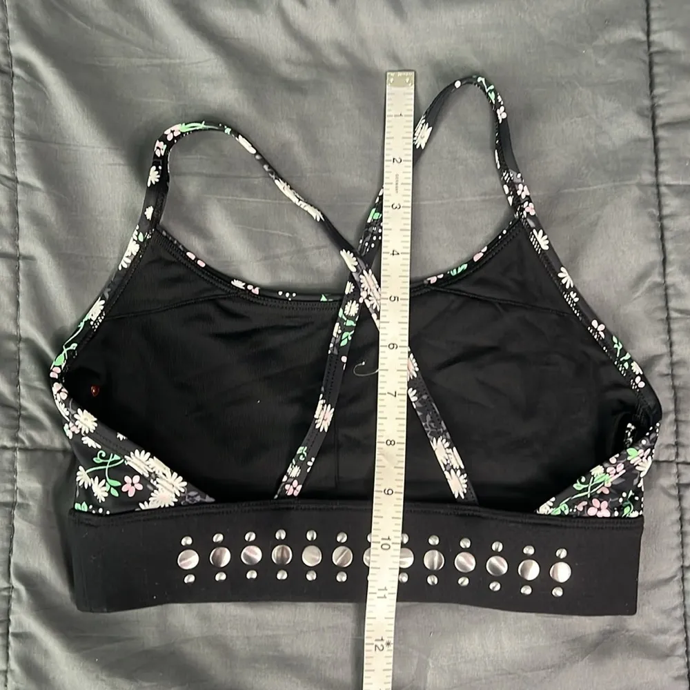 Lorna Jane Black Floral Studded Sports Bra *Estimated Size XS - Image 7