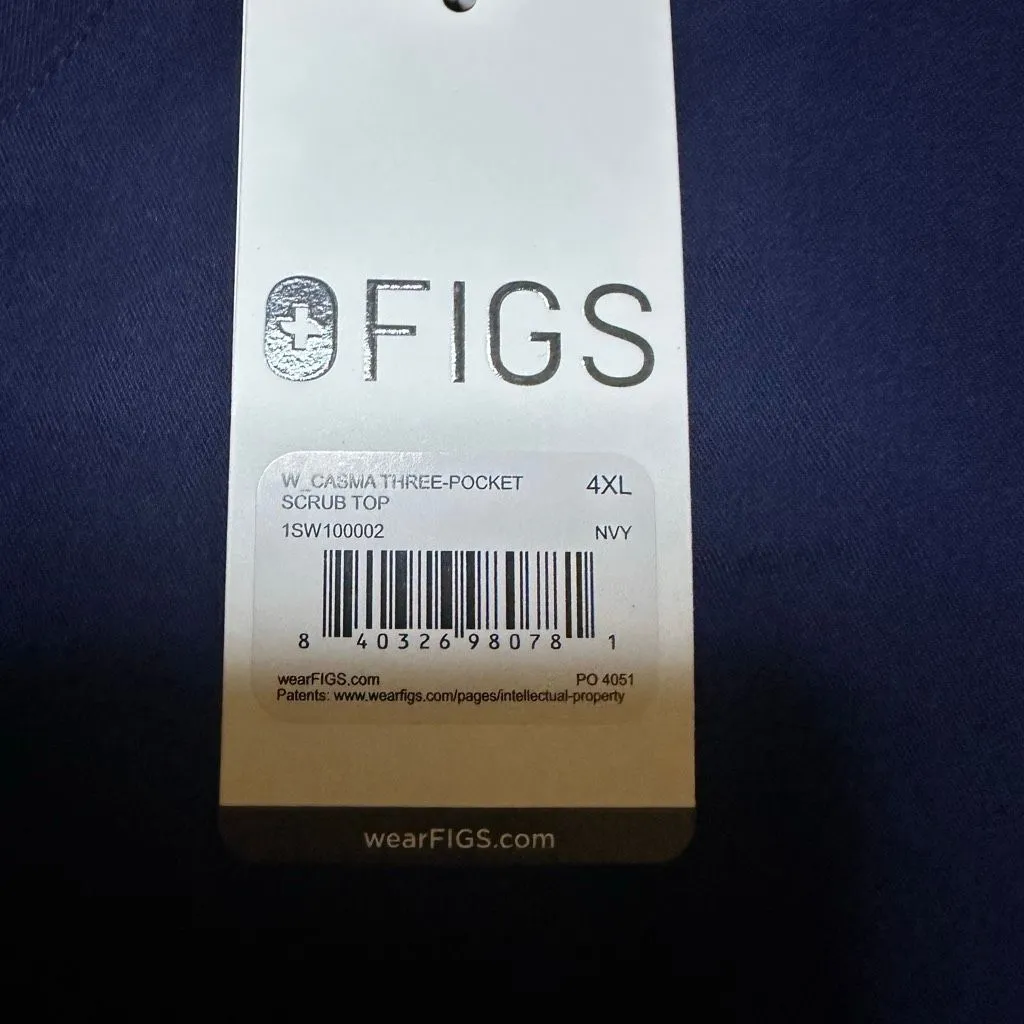 NWT Figs casma three pocket navy 4x top - Image 2