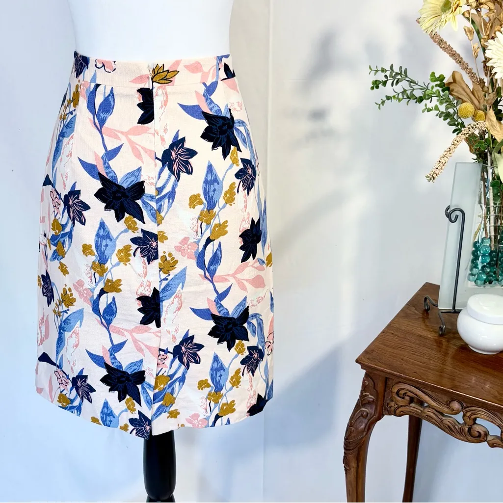 J.Crew Textured Weave Floral Print Pencil Skirt in Pink, Blue & Mustard Sz 6💚 - Image 5