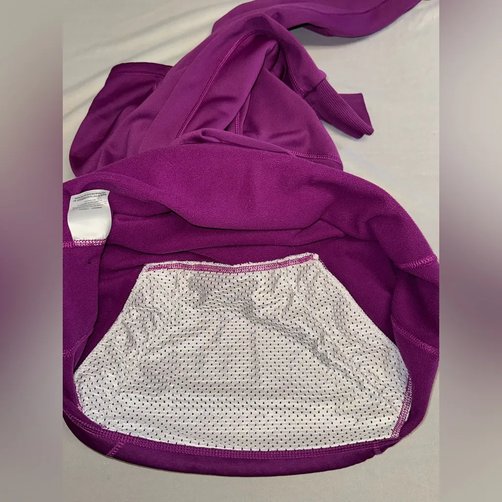 NIKE • Yellow and Purple Dri-fit Hoodie Women’s Size Med - Image 5