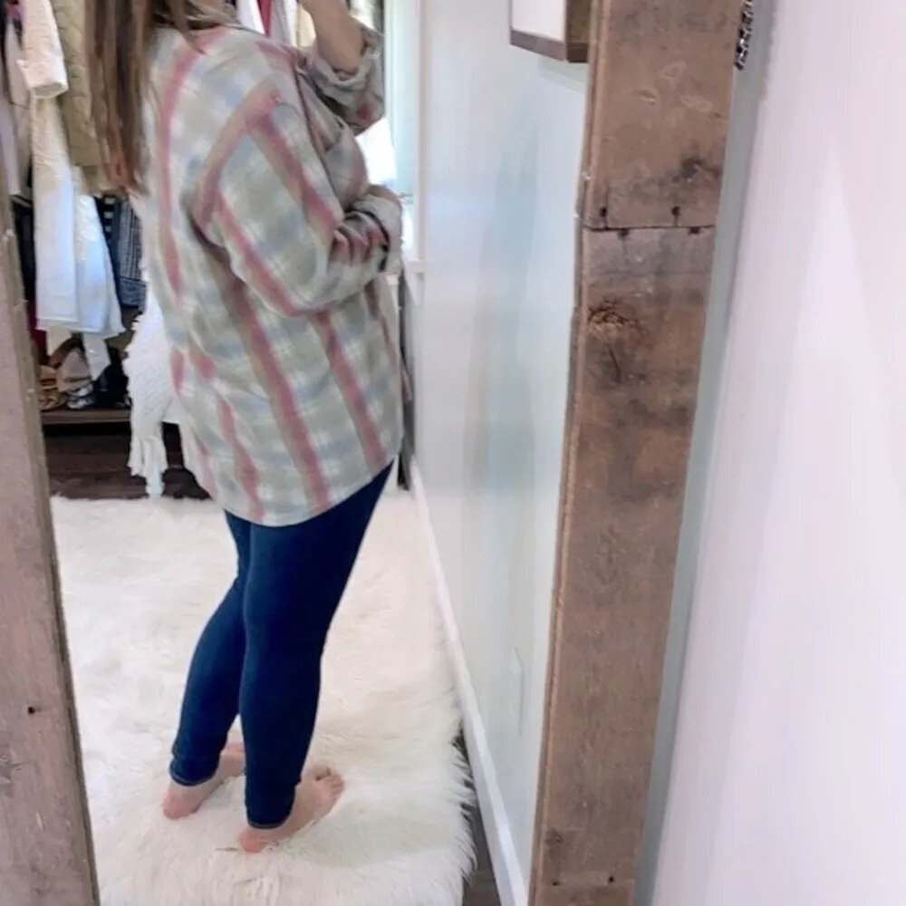 Express vintage plaid button down shirt size large Pink - Image 4