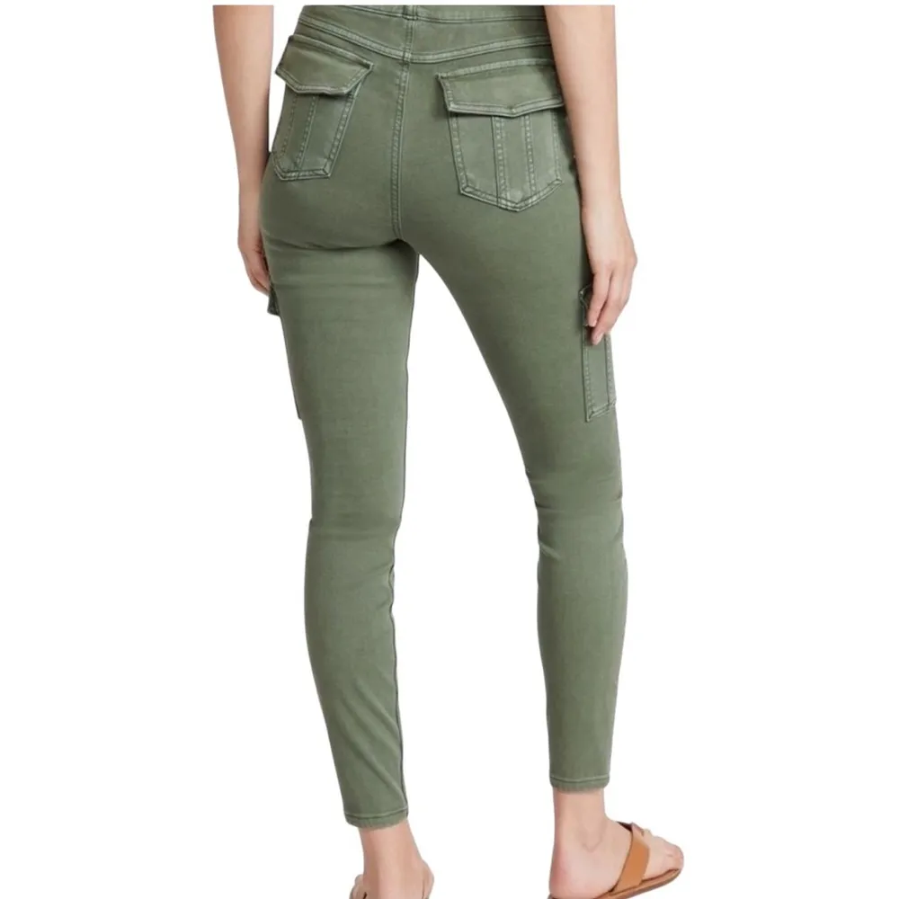 Spanx Stretch Twill Ankle Cargo Pants Size S Green - Image 2