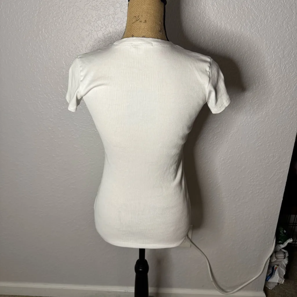 Leallo White Ribbed Fitted Crew Neck Cap Sleeve Shirt Size M Cotton Minimalist Size M - Image 9