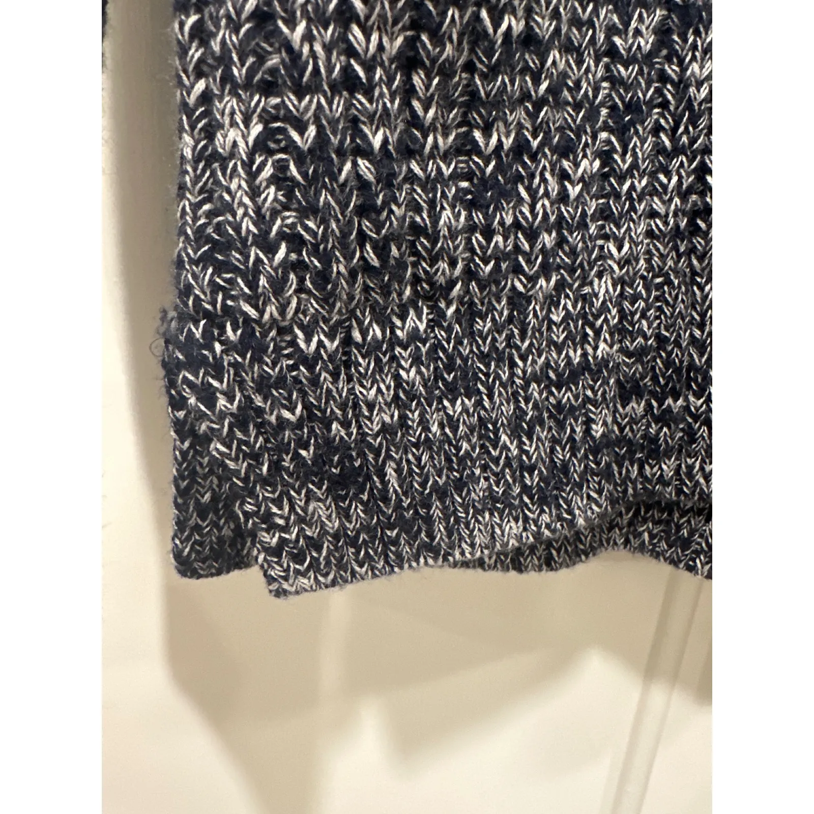 Banana Republic Womens cable Knit Bohn Sweater Blue White Marled  M cotton blend - Image 6