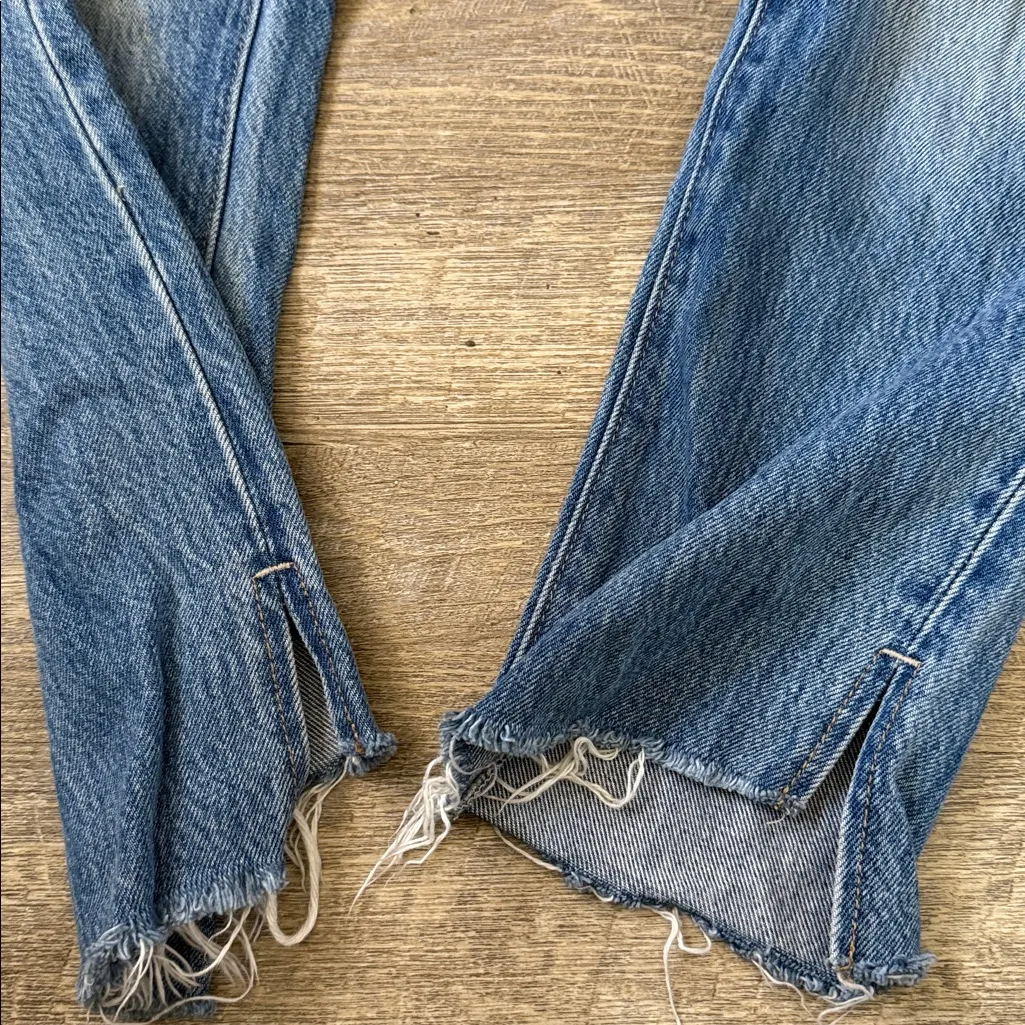 Lovers + Friends Blue Distressed Jeans Size 25 - Image 3