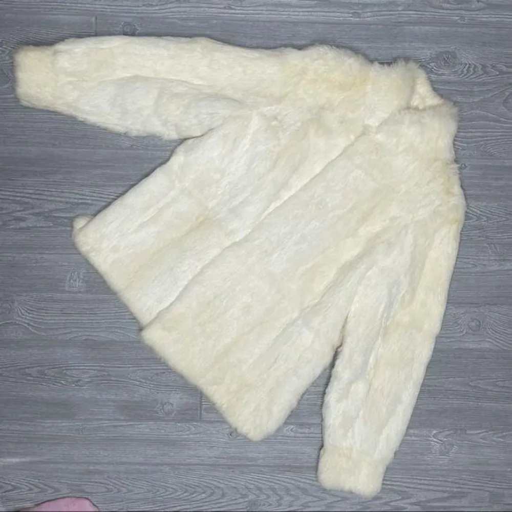 Vintage Bryant park french white rabbit fur coat / jacket small - Image 5