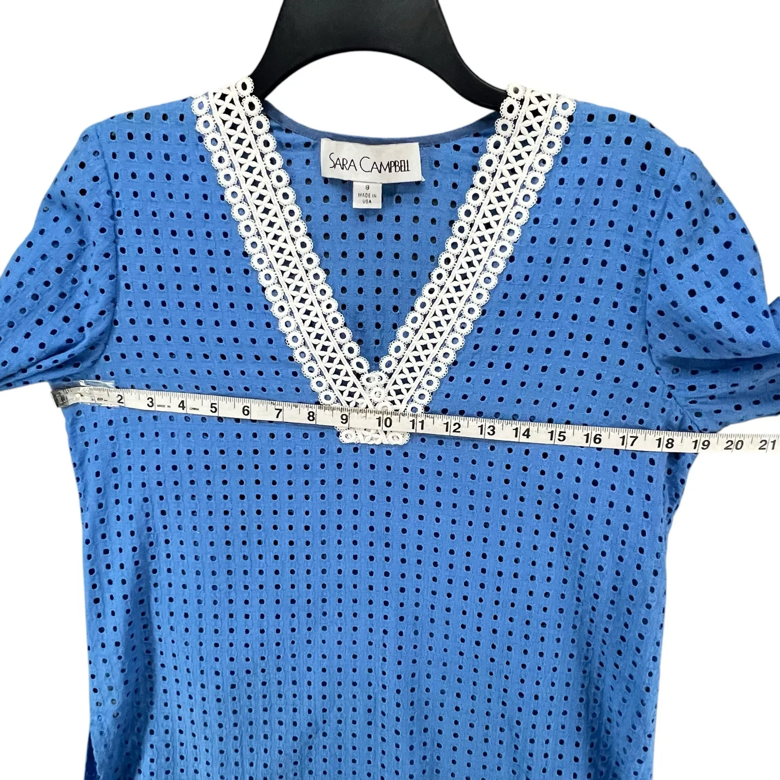 Sara Campbell Blouse Womens Small Blue Eyelet Lace V Neck Top Made in USA Casual - Image 5