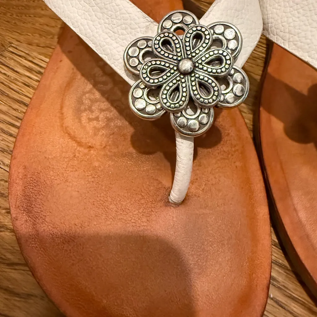 Brighton Sandals size 8 - Image 5