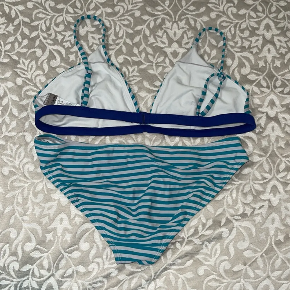 Old Navy 2 piece swim suit - Image 7