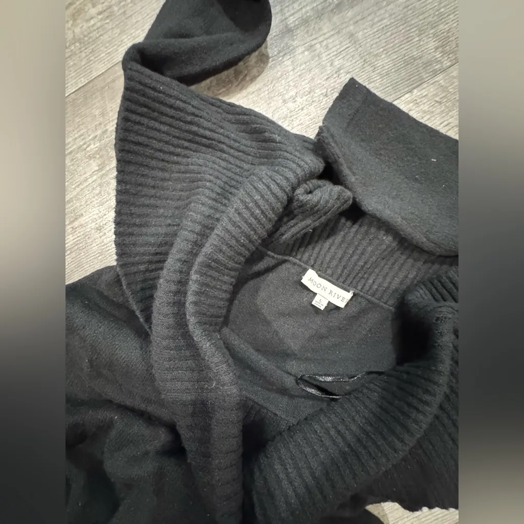 Moon River Black Off-Shoulder Long Sleeve Dress - Image 9