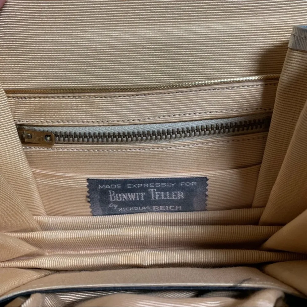 Vintage Gold Nicholas Reich Purse - Image 8