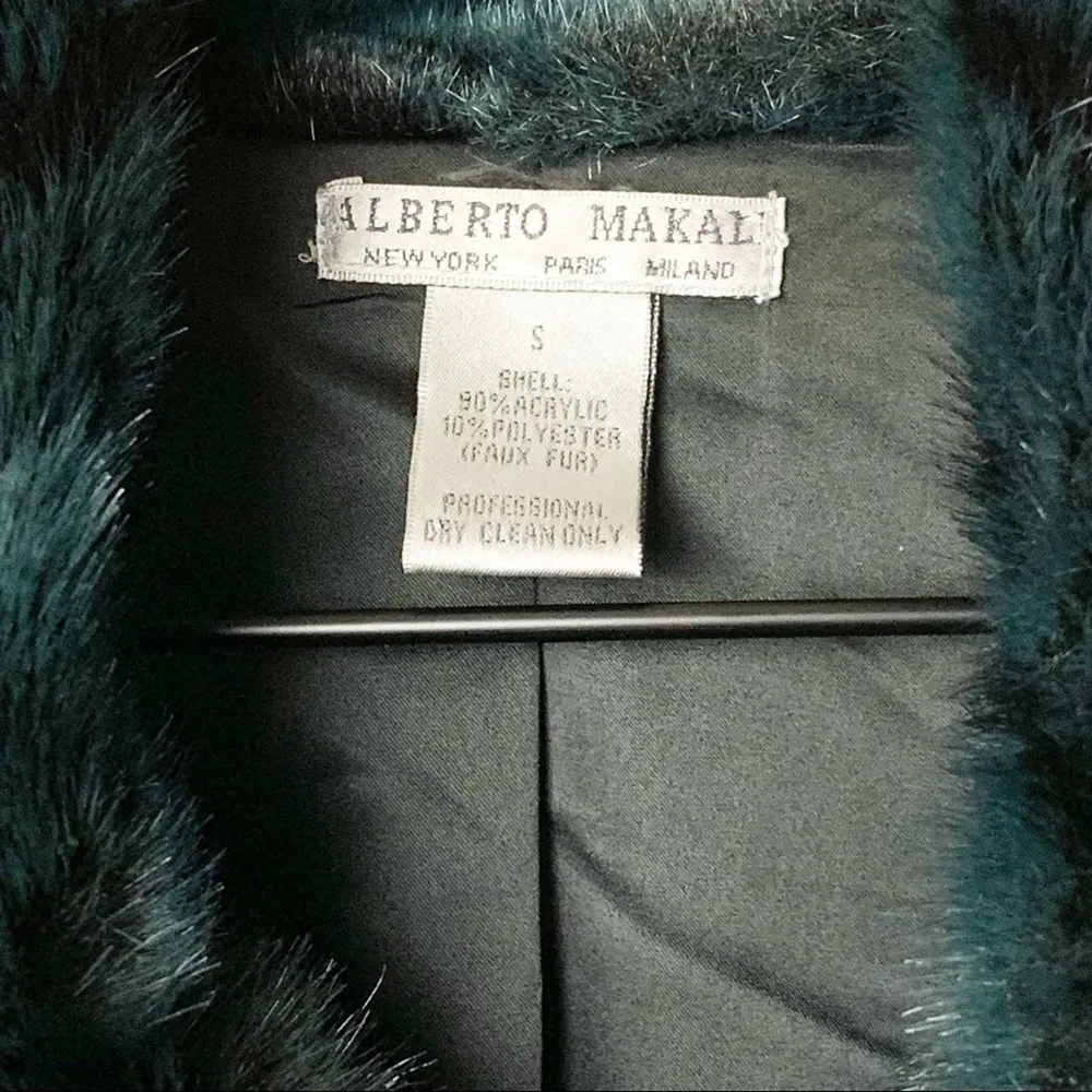 Alberto Makali Vest size S Faux Fur Knit Blue-Green Black Tiger Stripe Luxe Y2K - Image 5