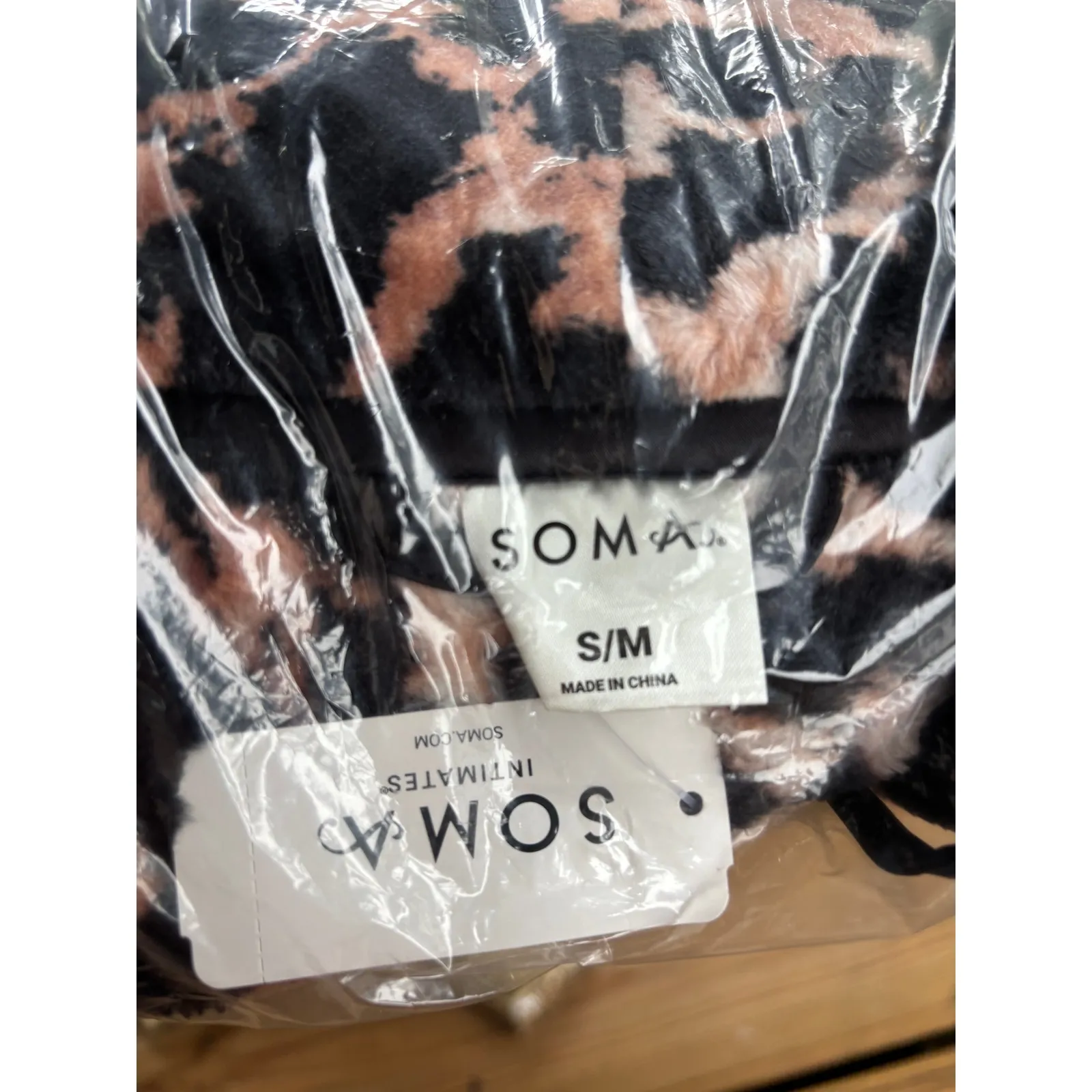 Soma Plush Leopard Robe Divine Print Cheetah Animal Fierce Feline New NWT S/M Black Size undefined - Image 2