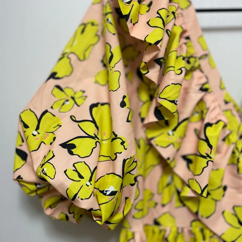 Henly Boutique Floral Ruffle Dress in Pink and Yellow NWT sz Large - Image 2