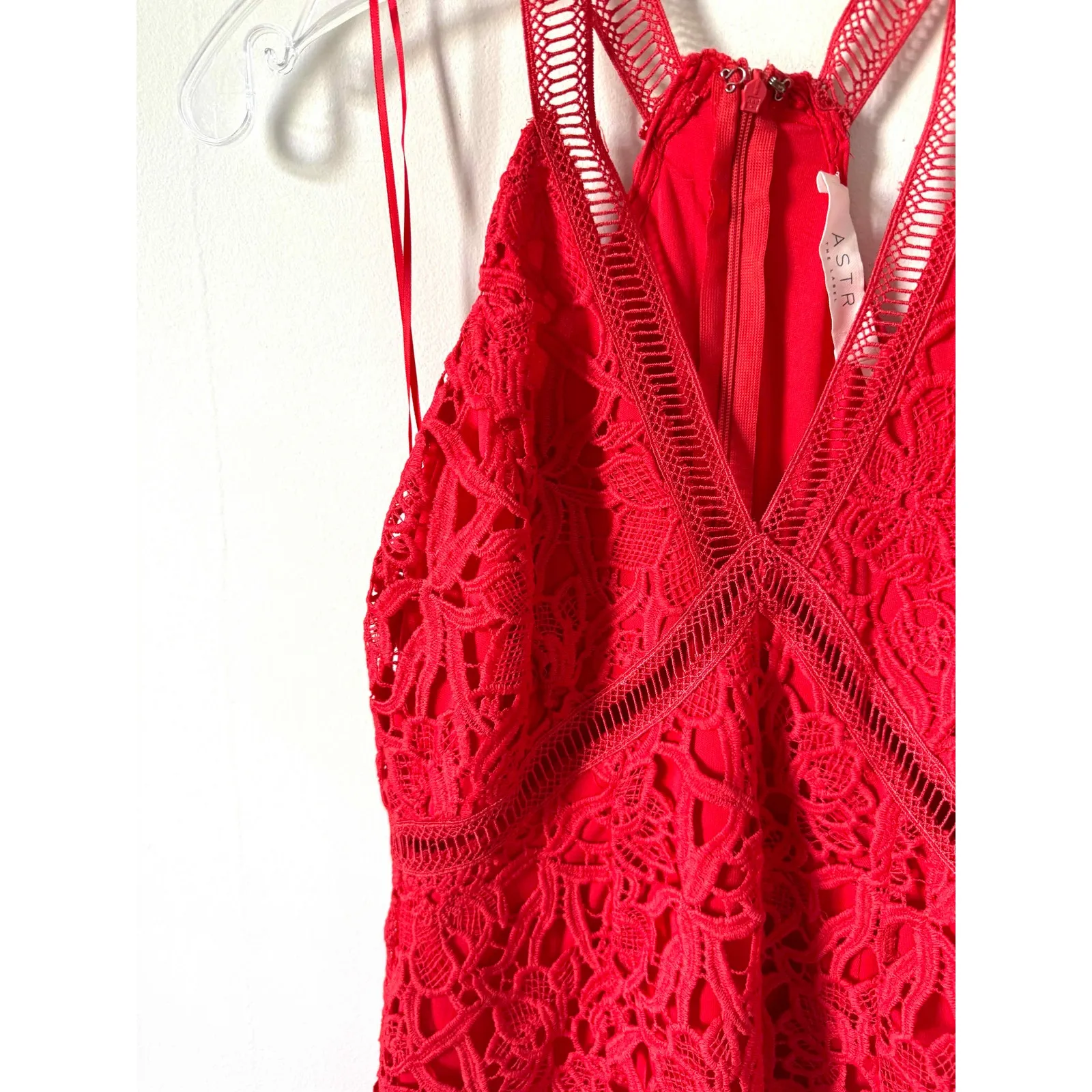 Revolve ASTR The Label High Neck Lace Dress Red Size Small - Image 4
