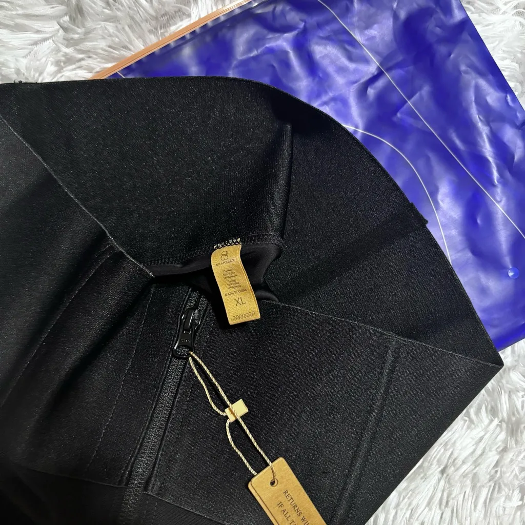 Sleek Black High - Image 8