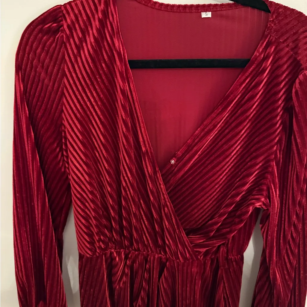 Amazon Red Long Sleeve Dress - Image 4