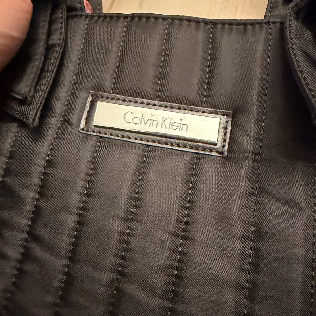 Calvin Klein Black Quilted Tote Bag - Image 2