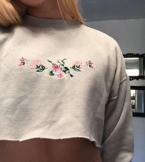 Cropped Vintage Crew Neck Multiple - Image 4