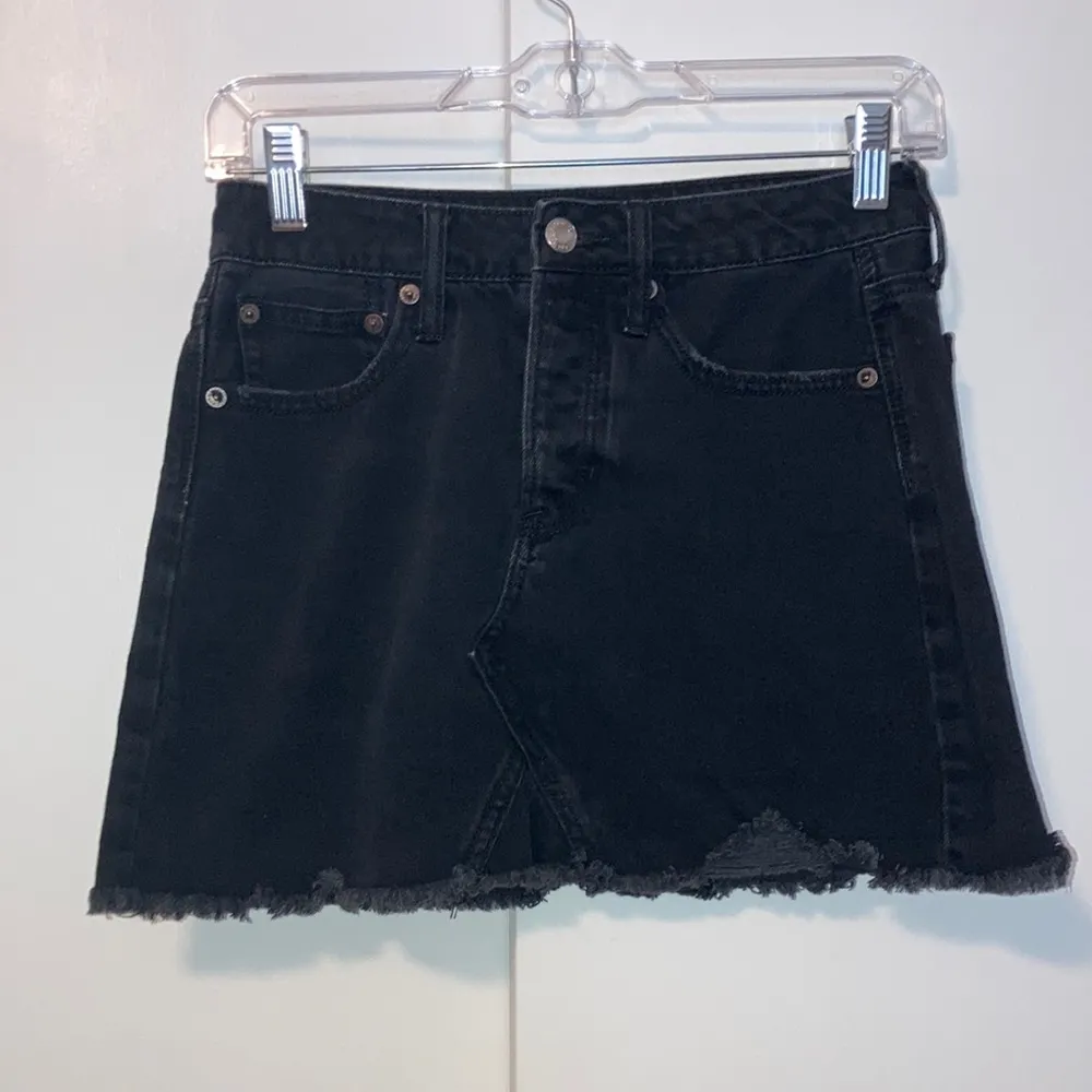 American Eagle Black Hi-Rise Festival Mini Skirt Size 0 Denim Jean Button Fly - Image 2